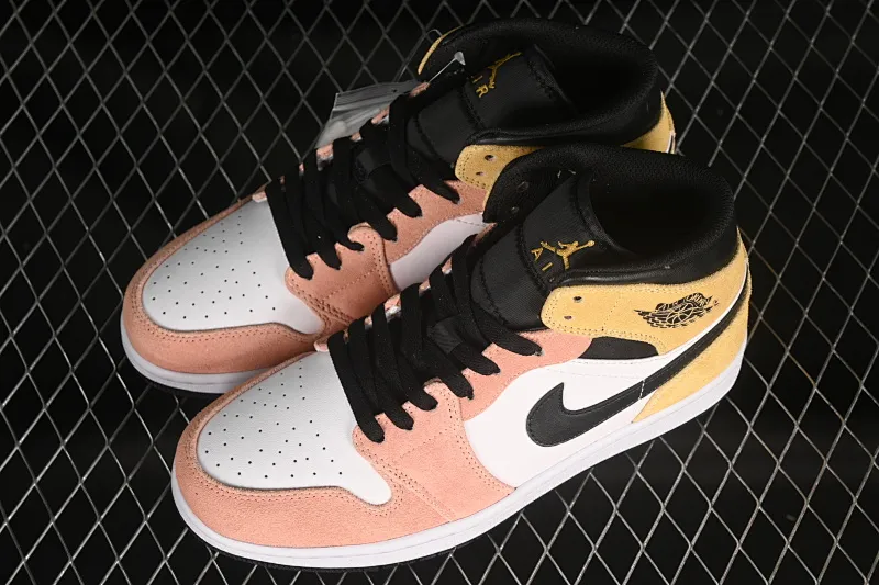 All categories Air Jordan Jordan series basketball shoes Air Jordan 1 Mid Air Jordan 1 Mid AJ1 Joe 1 neutral powder mid-top cultural casual sneakers DX4332-800